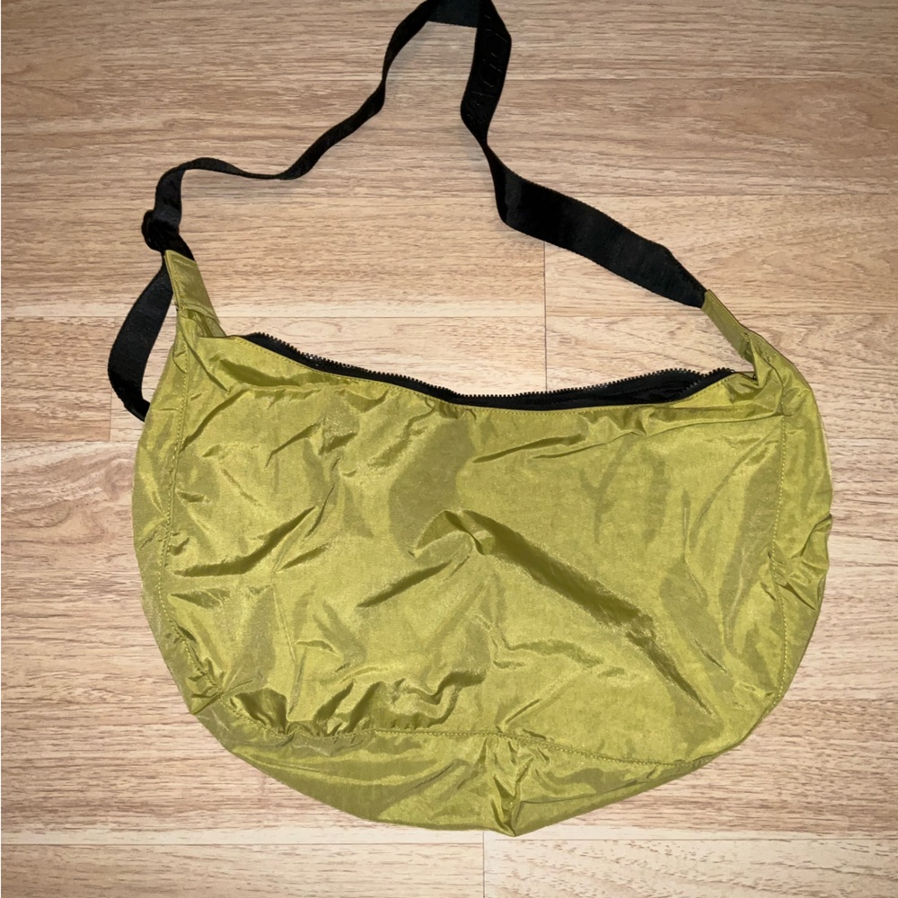 Baggu  large crescent